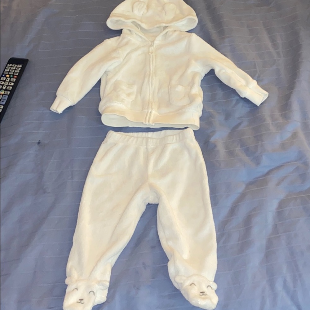 White matching set